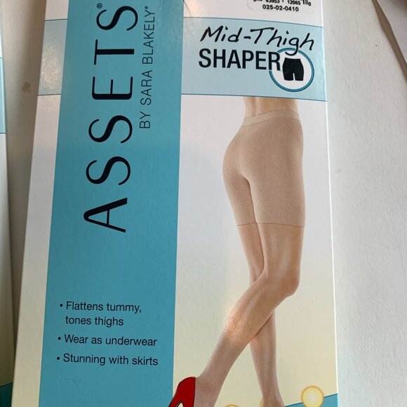 Spanx Assets Mid Thigh Shaper Size Nude Mid Thigh Slimming Size 1 NWT - Picture 1 of 6